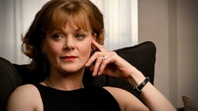 Samantha Bond Net Worth: $10 Million